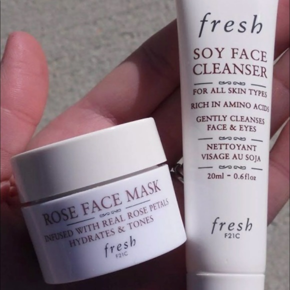 Fresh Soy Face Cleanser + Rose Mask - Picture 1 of 1